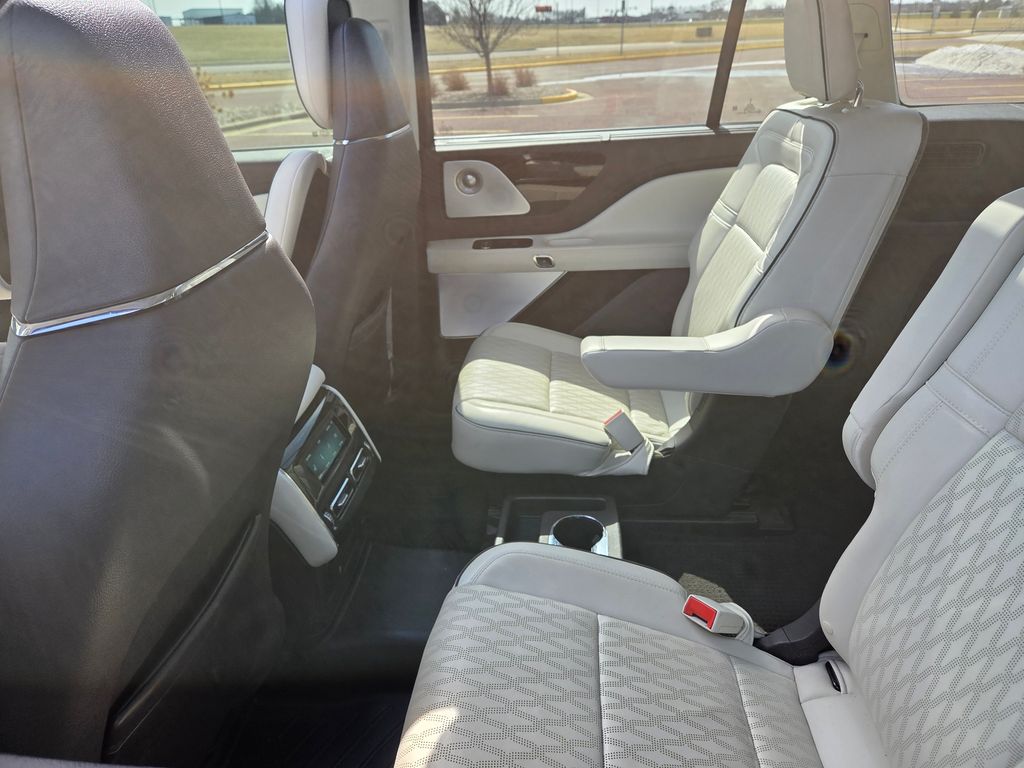 2020 Lincoln Aviator Black Label