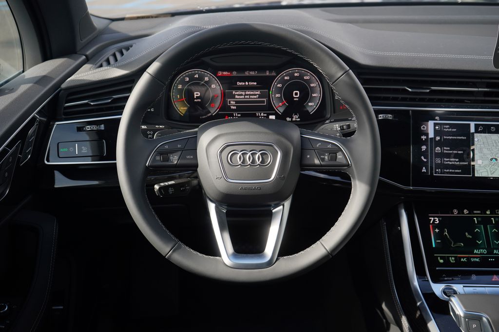 Thumbnail: 2026 Audi Q7 - 9