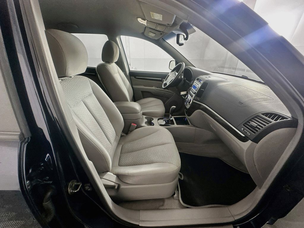 Thumbnail: 2007 Hyundai Santa Fe - 25