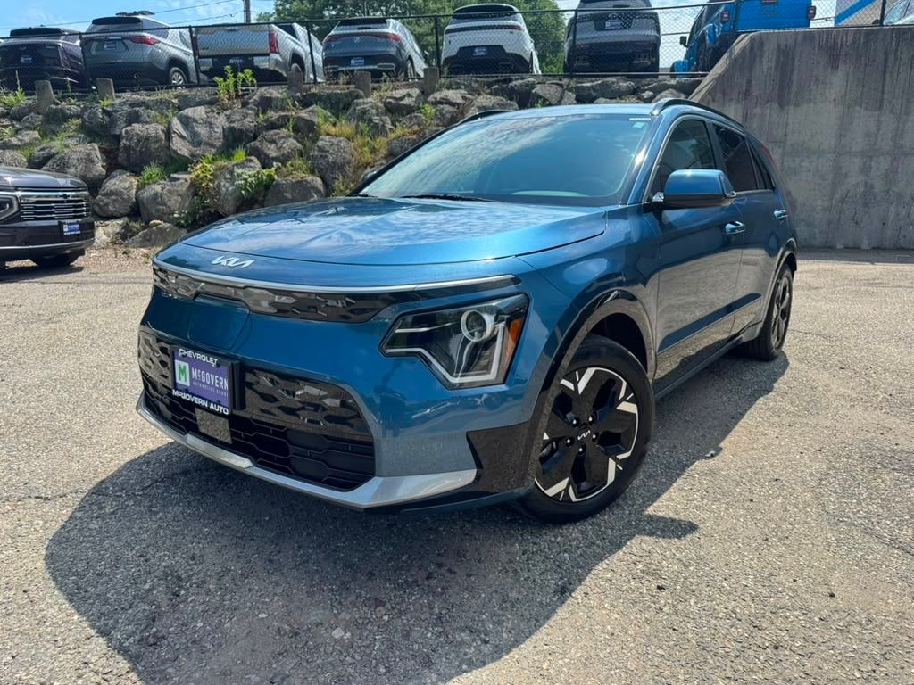 Mineral Blue 2023 Kia Niro EV Wind FWD SUV / Crossover Front-Wheel Drive 1-Speed Automatic