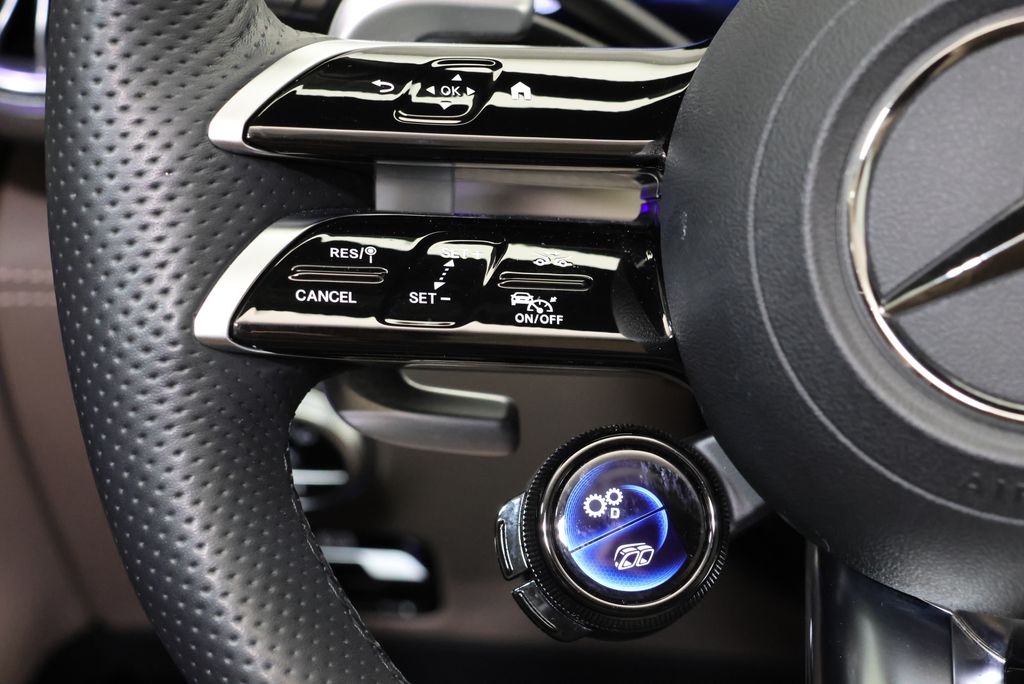 Thumbnail: 2022 Mercedes-Benz SL-Class - 29