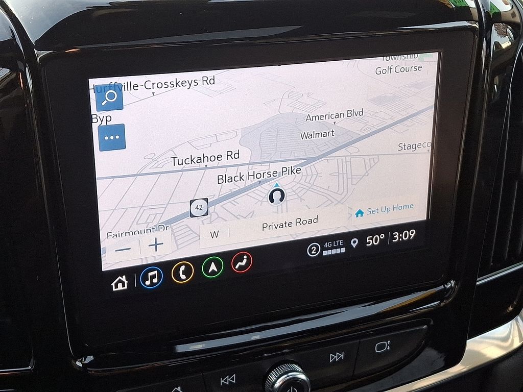 Thumbnail: 2023 Chevrolet Traverse - 18