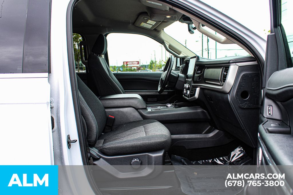 Used 2024 White Ford XLT image 22