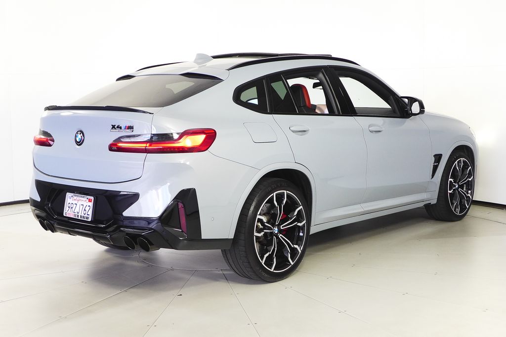 Thumbnail: 2025 BMW X4 - 8