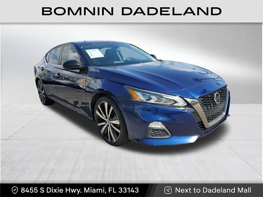 2020 Nissan Altima 2.5 SR photo