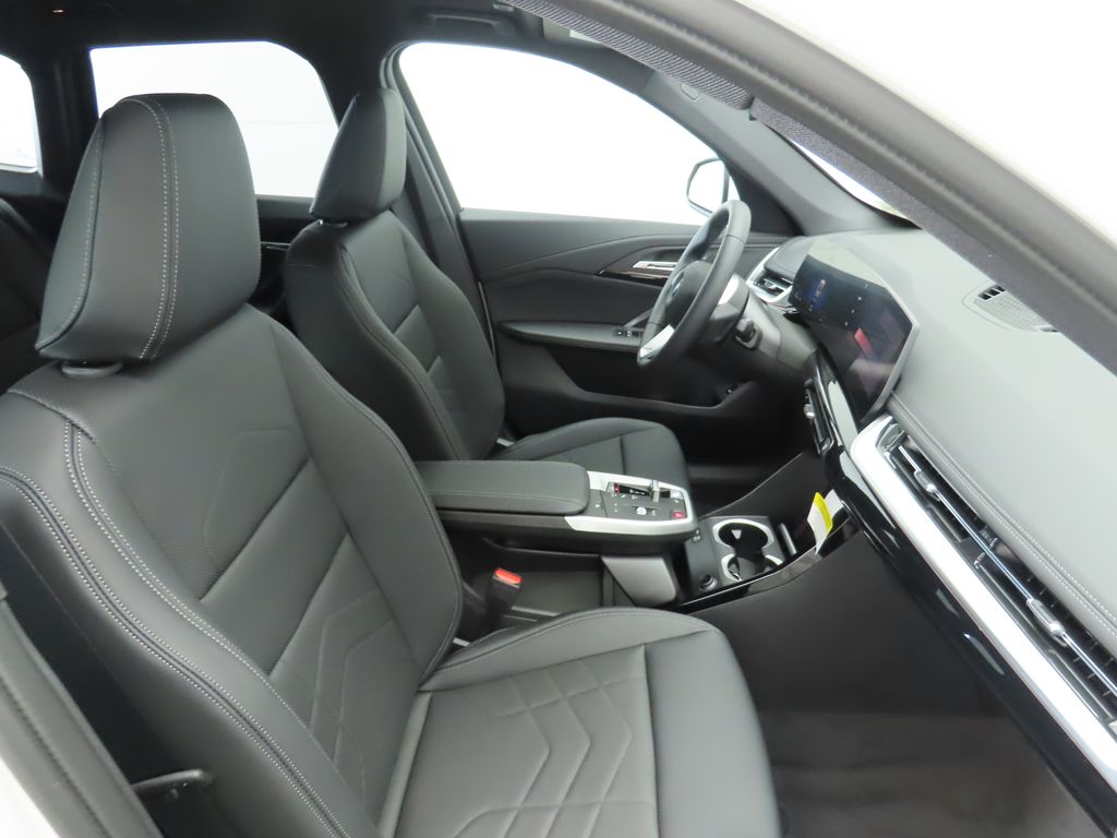 Thumbnail: 2026 BMW X1 - 19