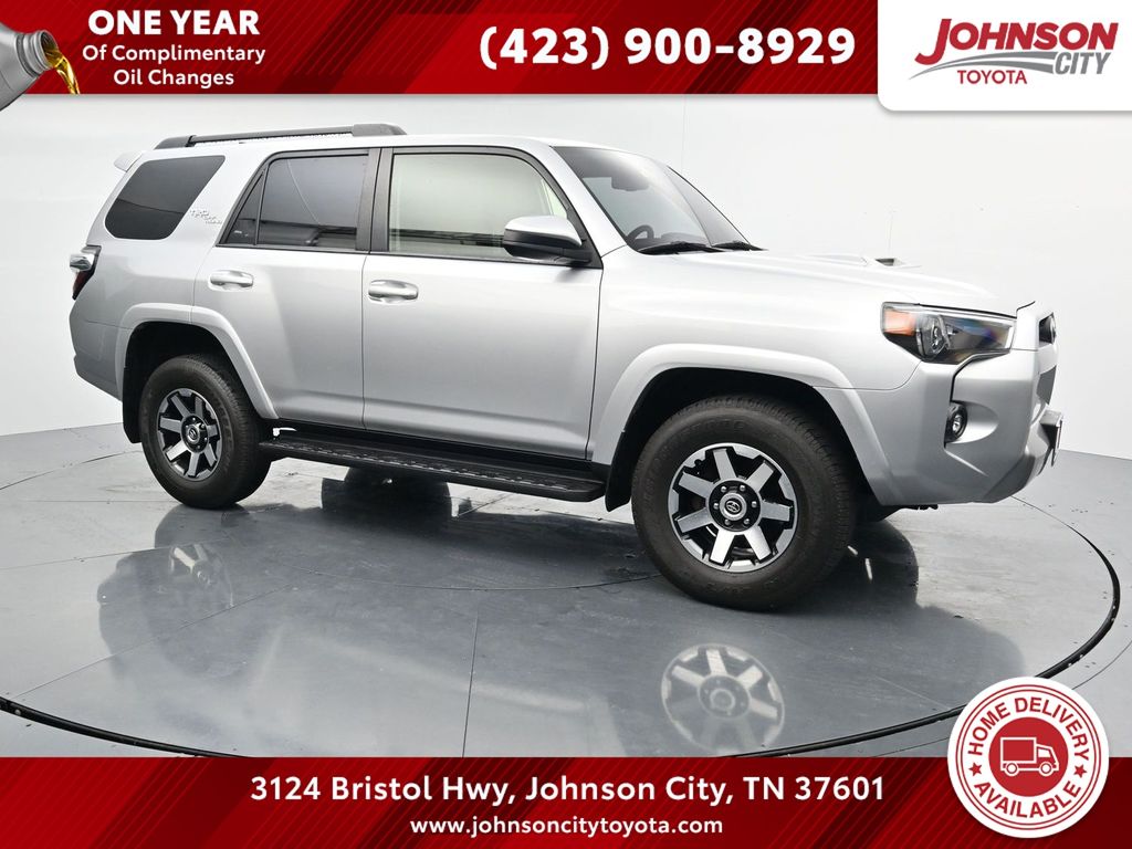 Classic Silver Metallic 2022 Toyota 4Runner SUV / Crossover Four-Wheel Drive 5-Speed Automatic