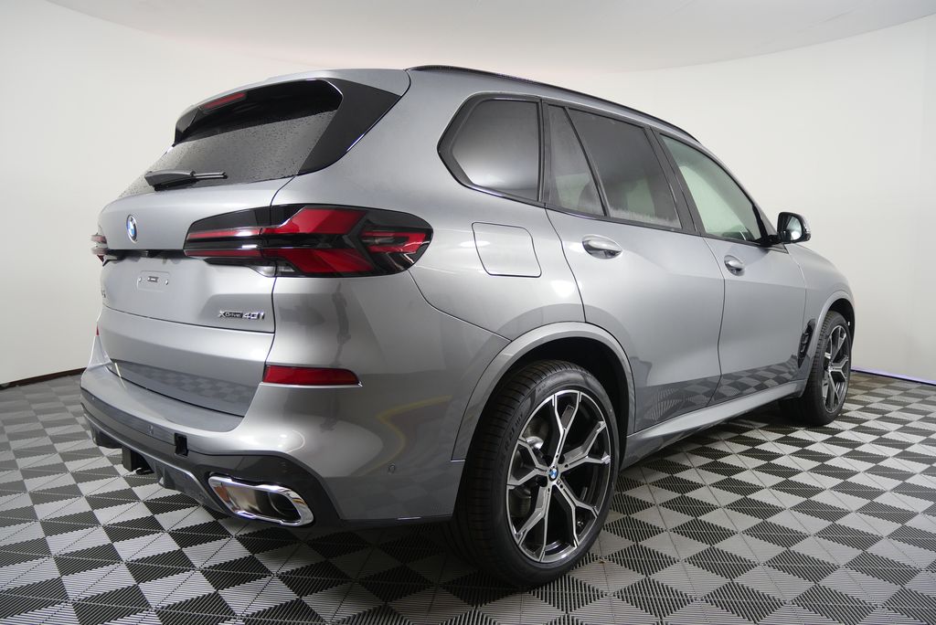 Thumbnail: 2026 BMW X5 - 3