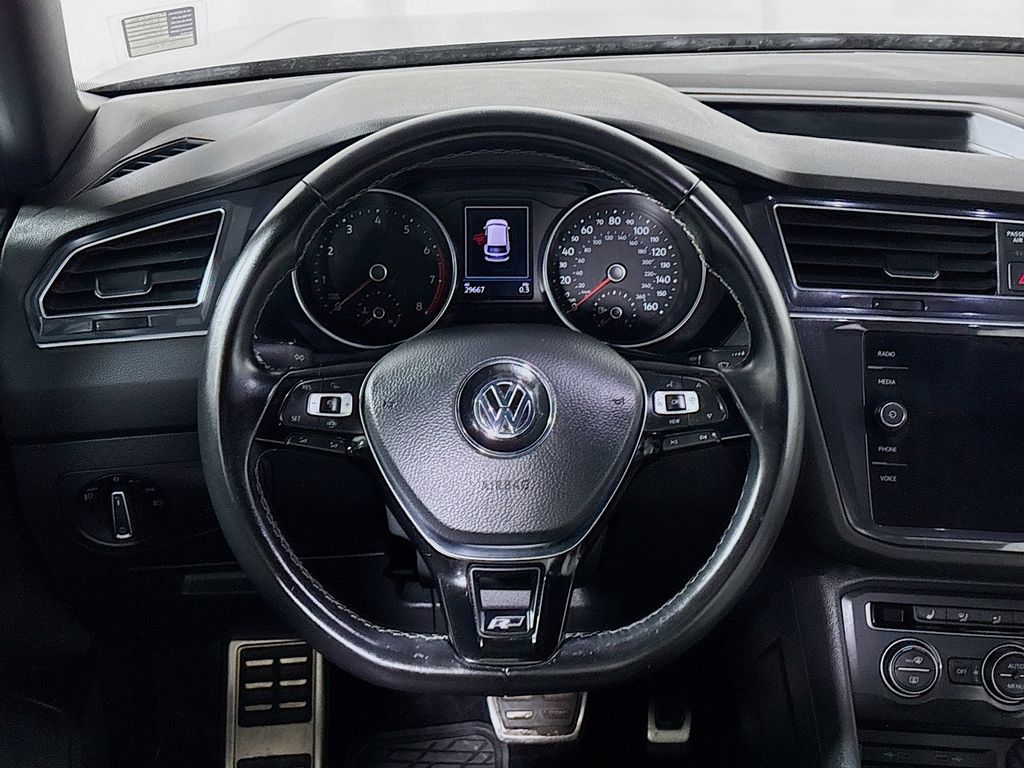 2021 Volkswagen Tiguan 2.0T SE R-Line Black