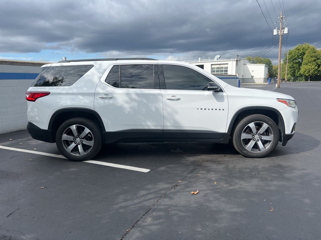 Thumbnail: 2019 Chevrolet Traverse - 6