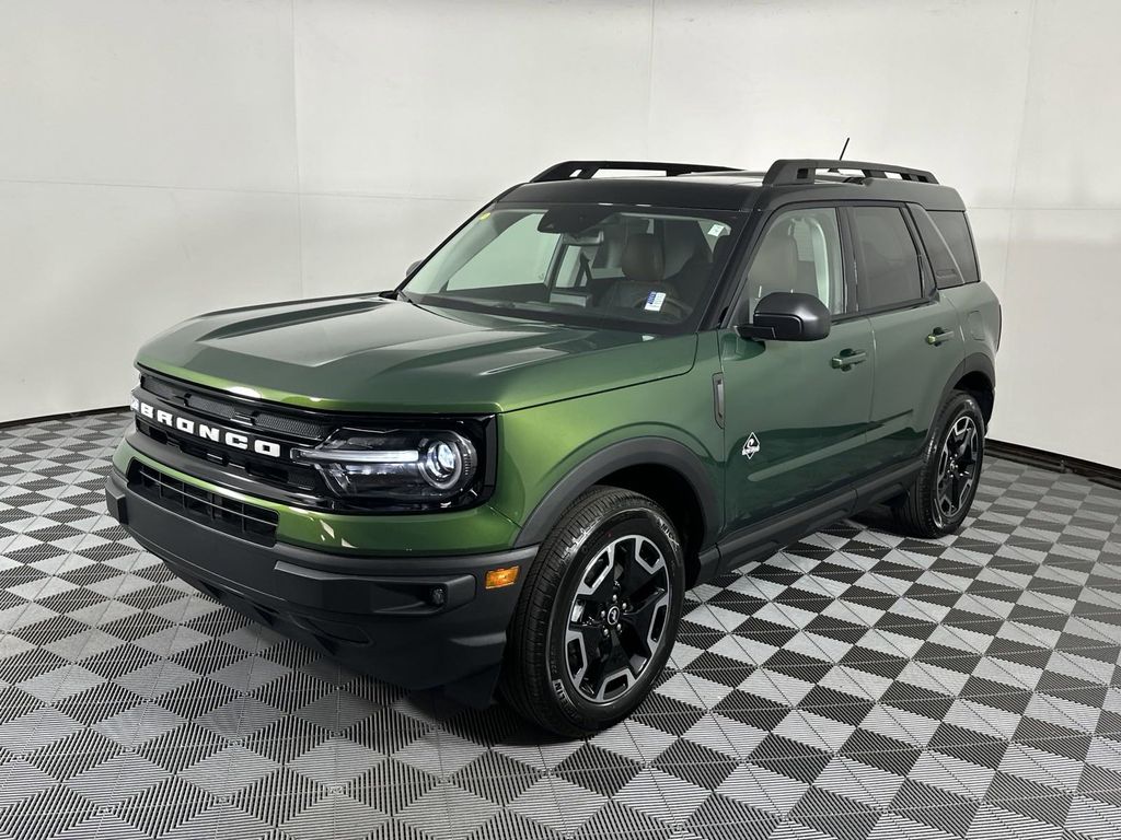 2024 Ford Bronco Sport Outer Banks 3