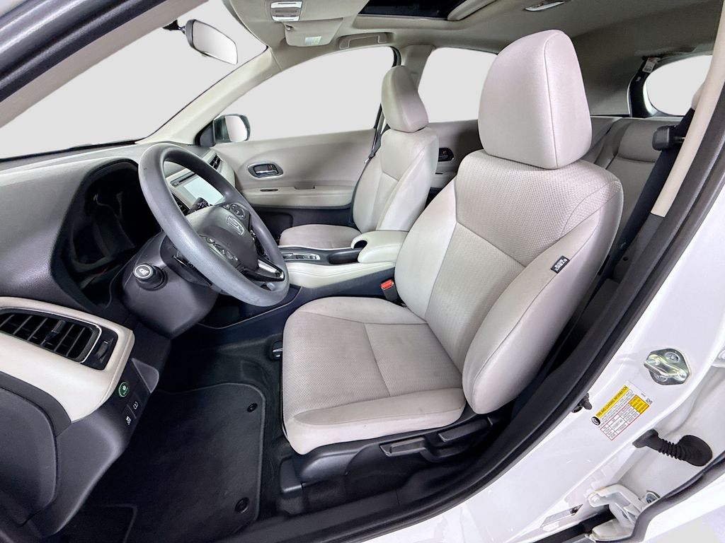 Thumbnail: 2018 Honda HR-V - 19