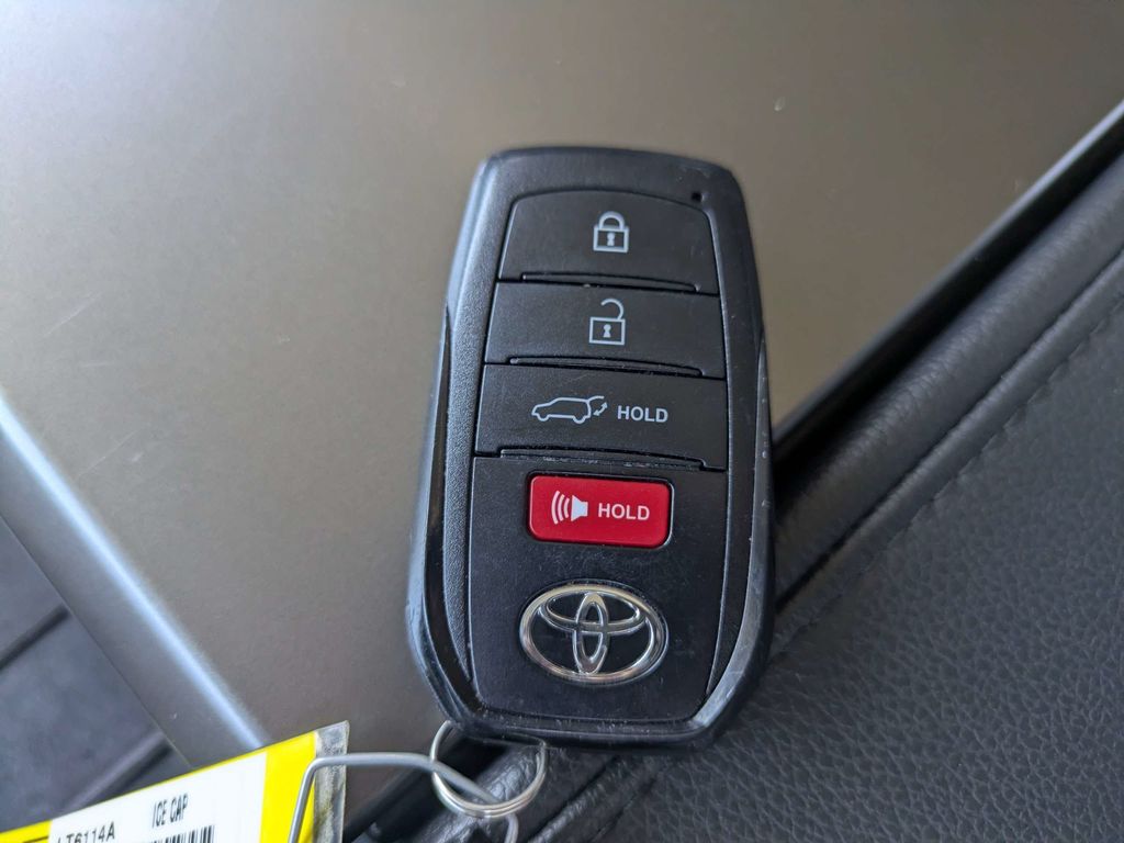 2024 Toyota Sequoia SR5