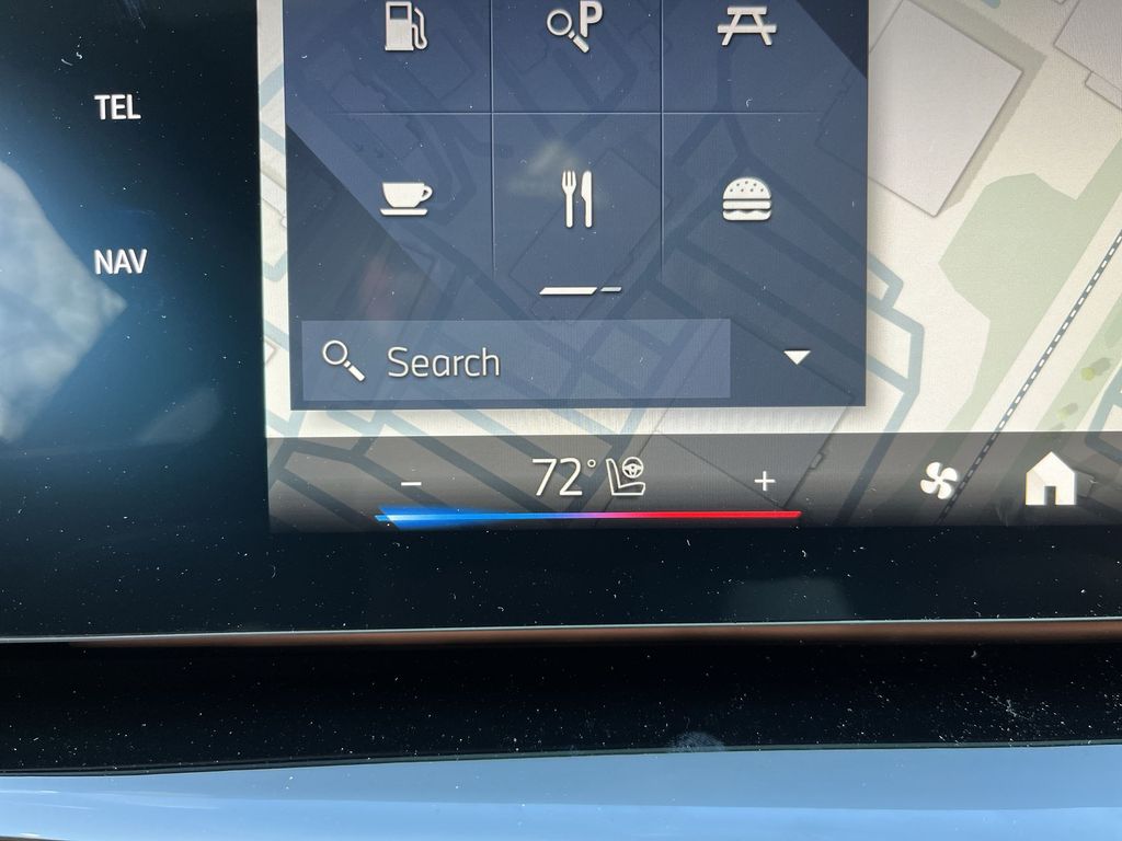 2025 BMW X1 xDrive28i 19