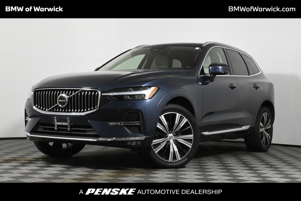 Thumbnail: 2022 Volvo XC60 - 1