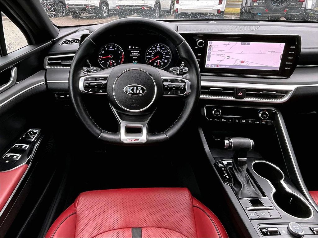 2021 Kia K5 — photo 16