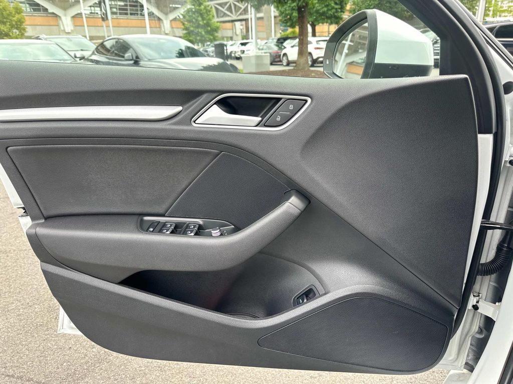 Thumbnail: 2016 Audi A3 - 15