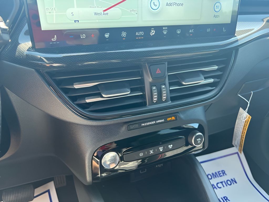 2025 Ford Escape Hybrid