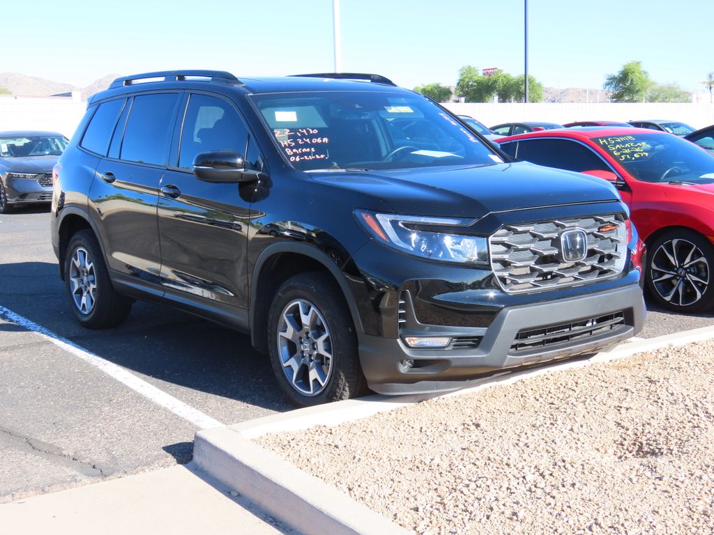 Thumbnail: 2022 Honda Passport - 3