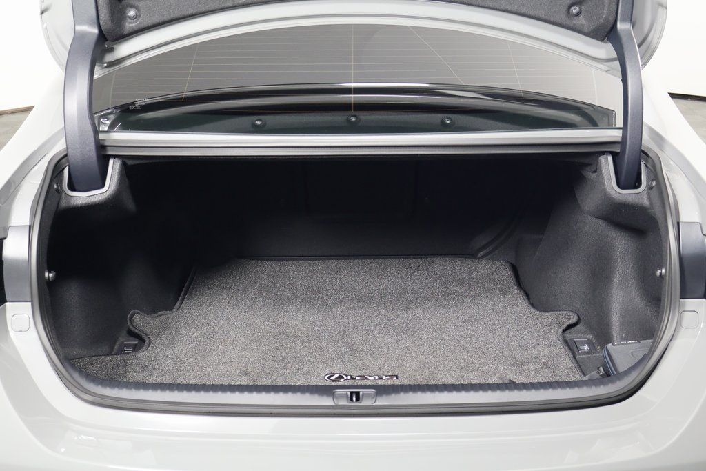 Thumbnail: 2025 Lexus RC - 14