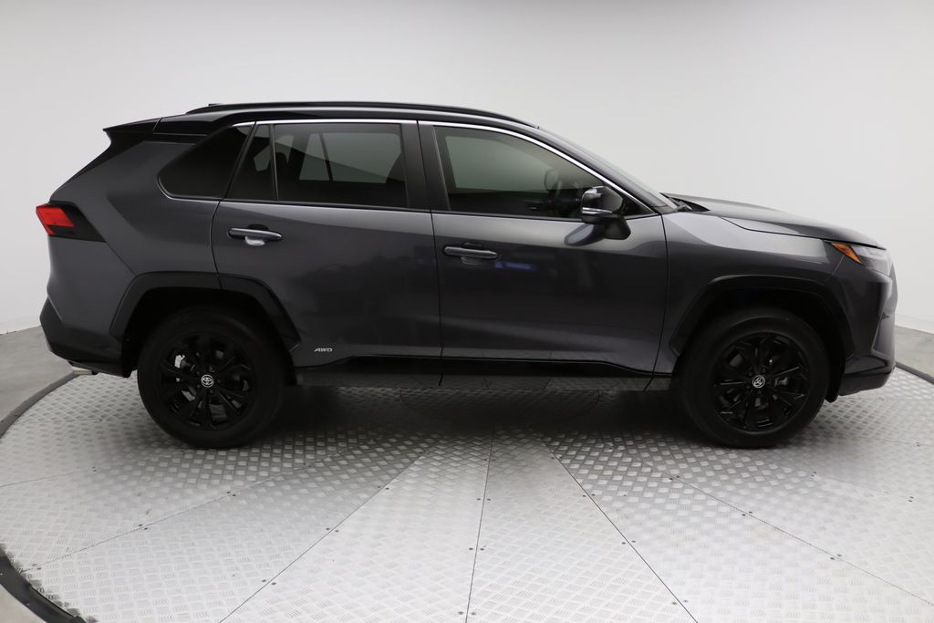 Thumbnail: 2023 Toyota RAV4 - 7