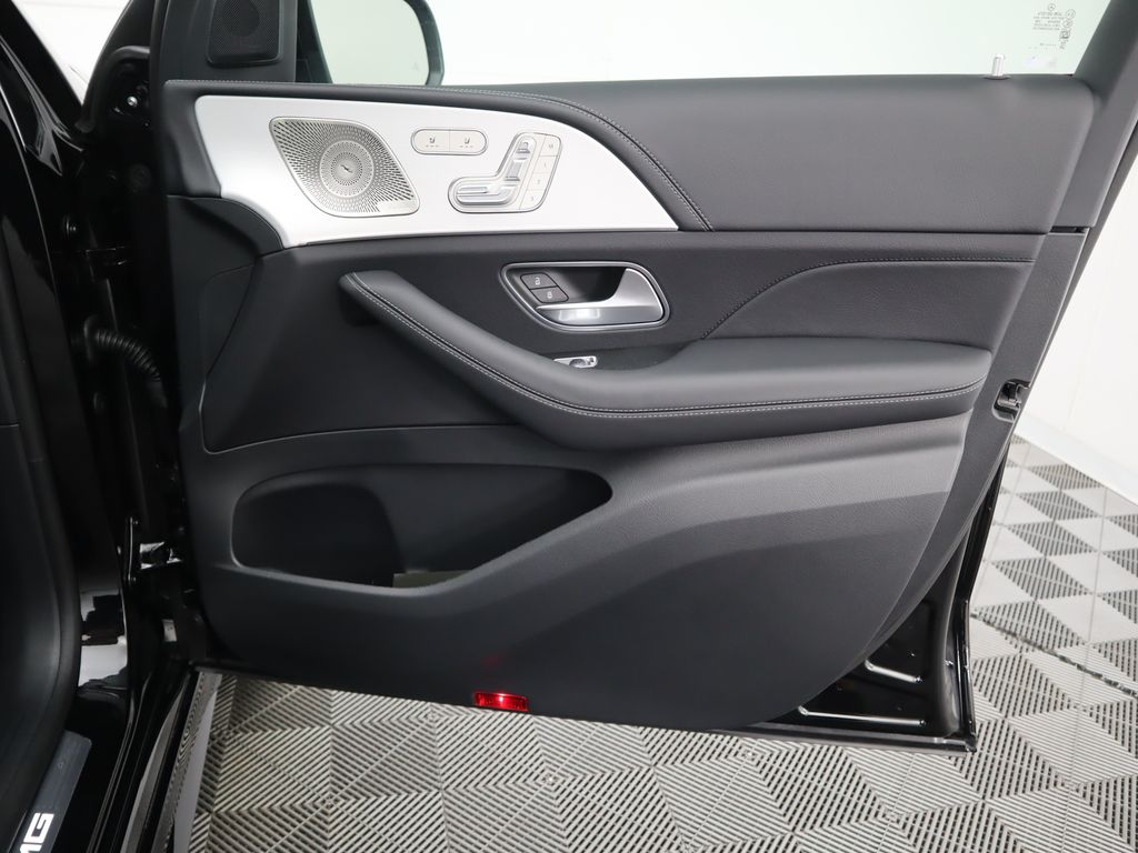 2025 Mercedes-Benz GLE 53 AMG 27