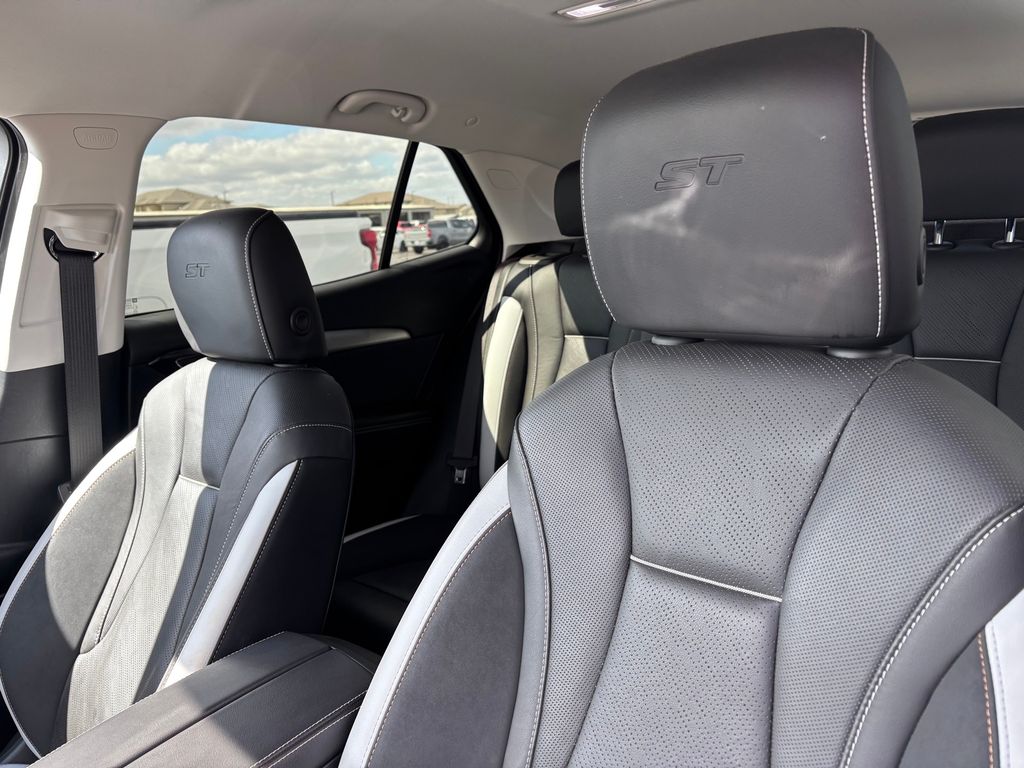 Used Car 2025 Buick Envision  Sport Touring For Sale Under $35,000 In Austin, Texas