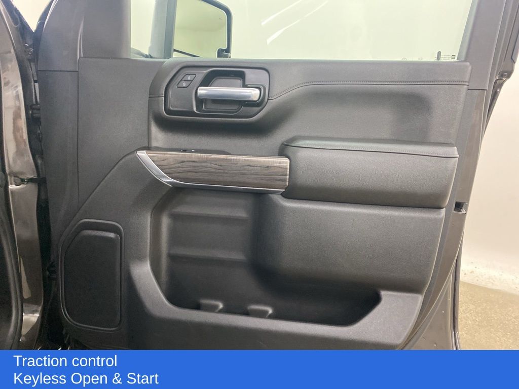2020 Chevrolet Silverado 2500HD LTZ photo