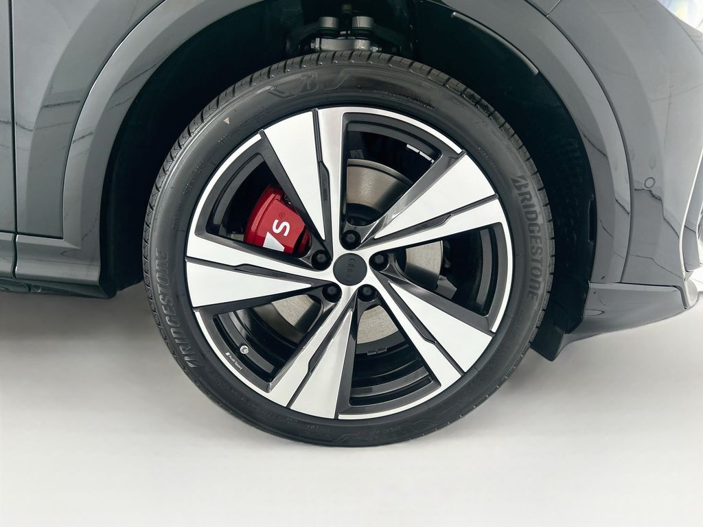 Thumbnail: 2026 Audi SQ5 - 31