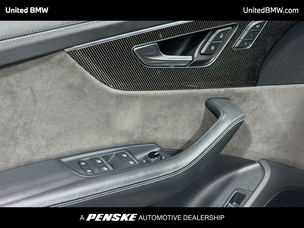 Thumbnail: 2021 Audi SQ8 - 3