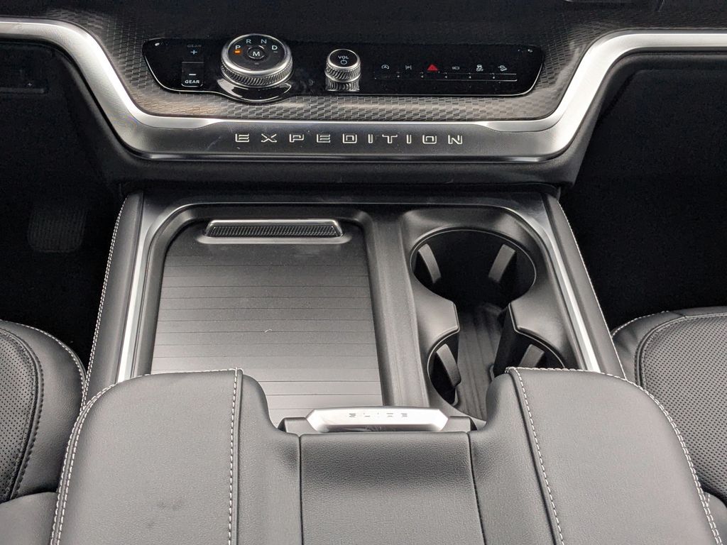 2026 Ford Expedition Max Platinum MAX