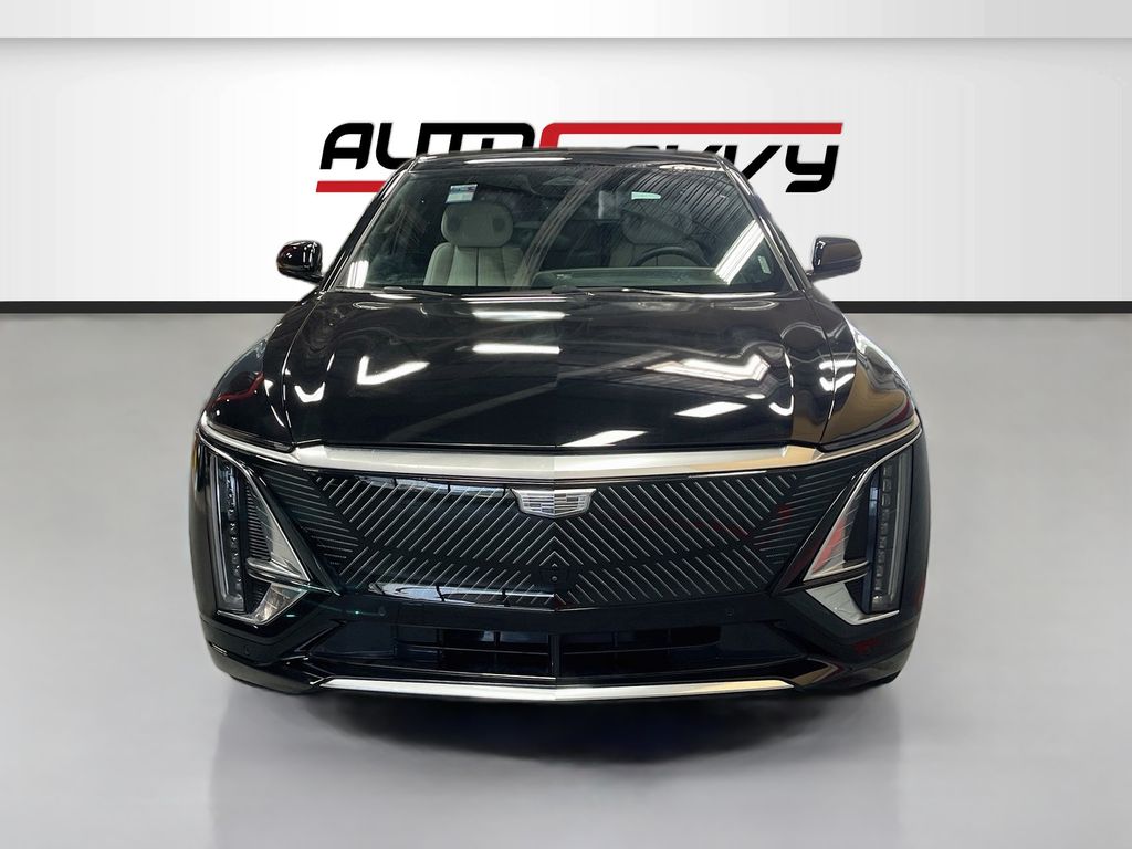 Used 2025 Stellar Black Metallic Cadillac Luxury image 2