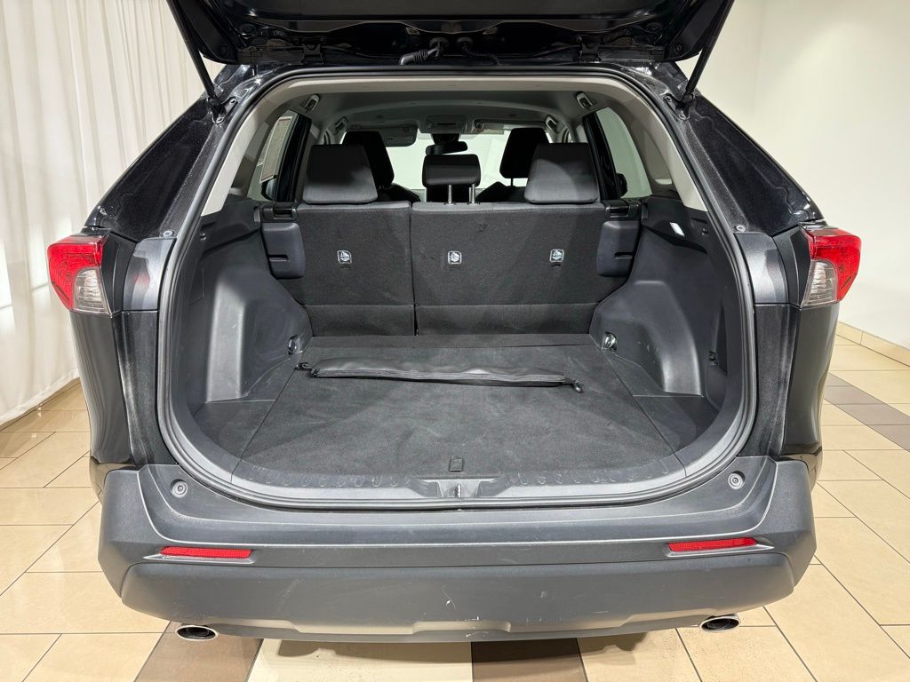 Thumbnail: 2025 Toyota RAV4 - 11