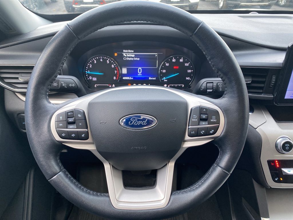 used 2022 Ford Explorer car, priced at $27,250