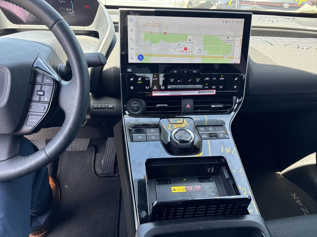 2023 Toyota bZ4X Limited 7