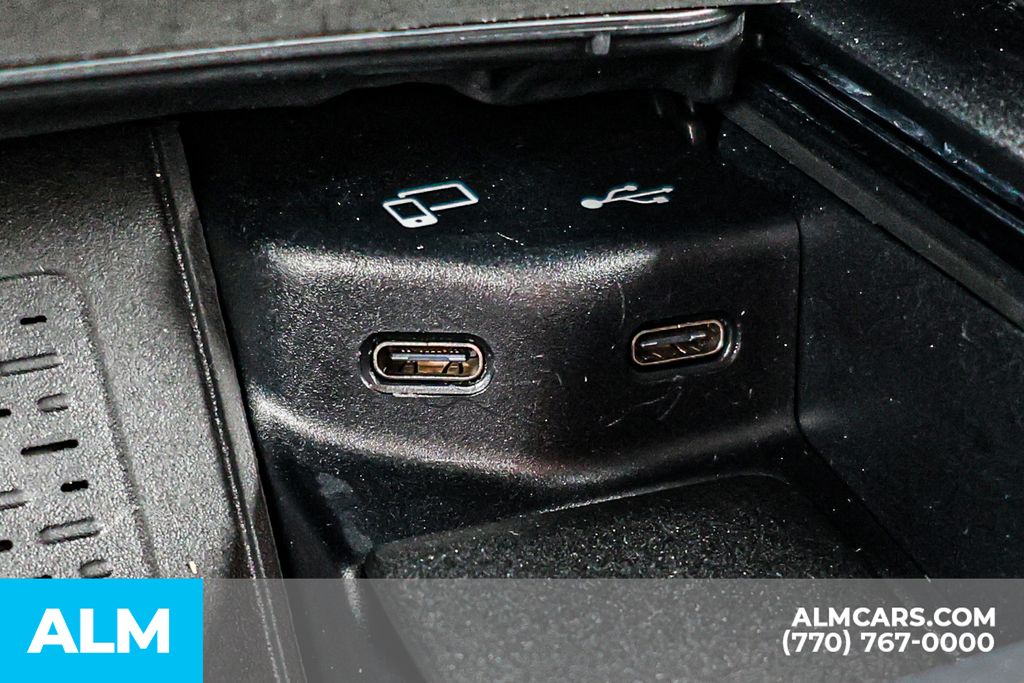 Used 2023 White Mercedes-Benz GLE 350 image 42