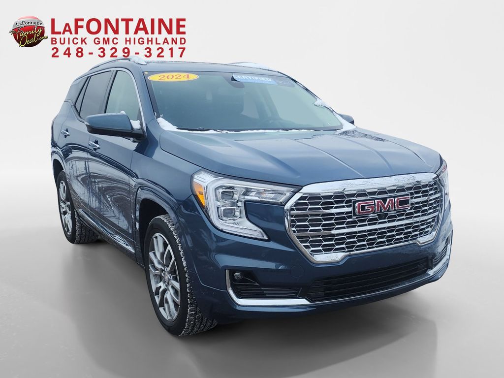 2024 GMC Terrain Denali 3