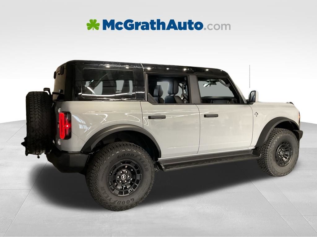 New 2026 White Ford Outer Banks image 4