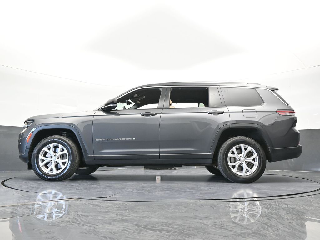 Used 2023 Baltic Gray Metallic Clearcoat Jeep Limited image 65