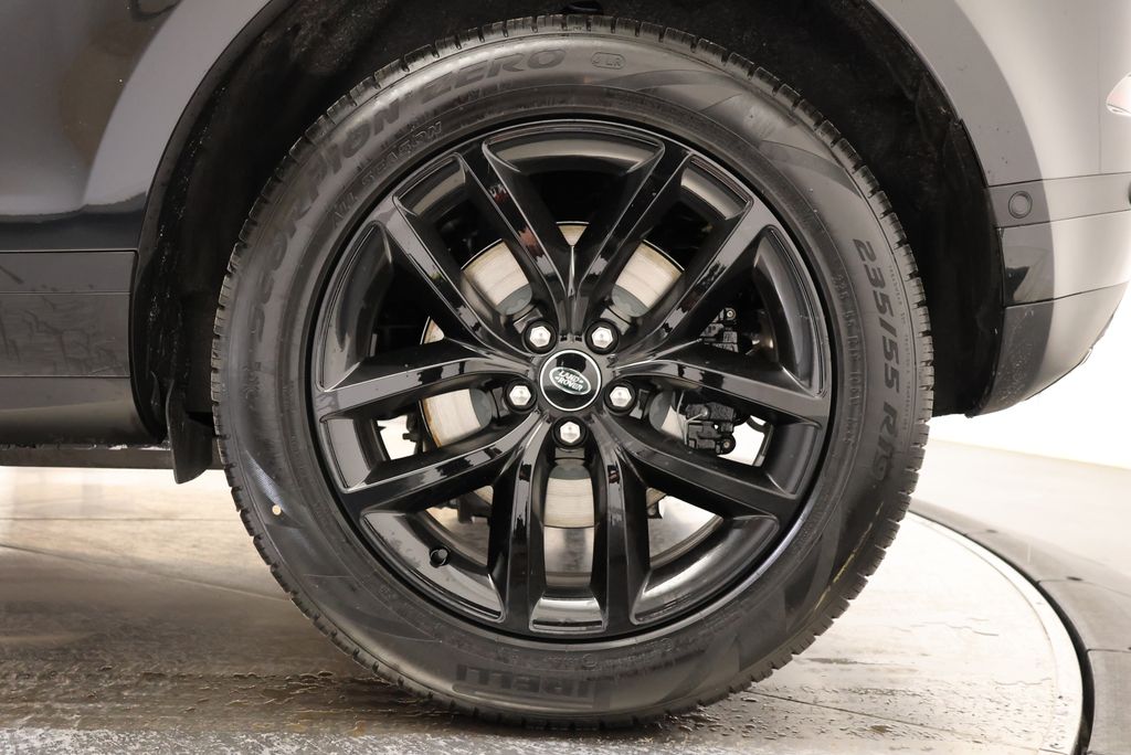 Thumbnail: 2026 Land Rover Range Rover Evoque - 10