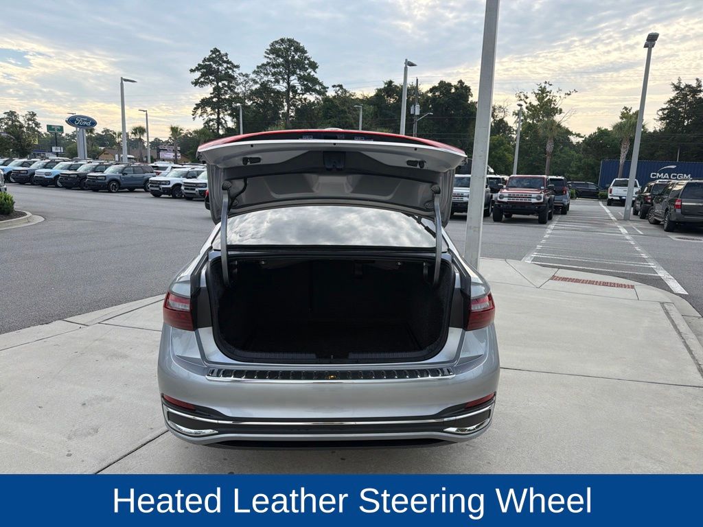 2025 Volkswagen Jetta 1.5T SEL