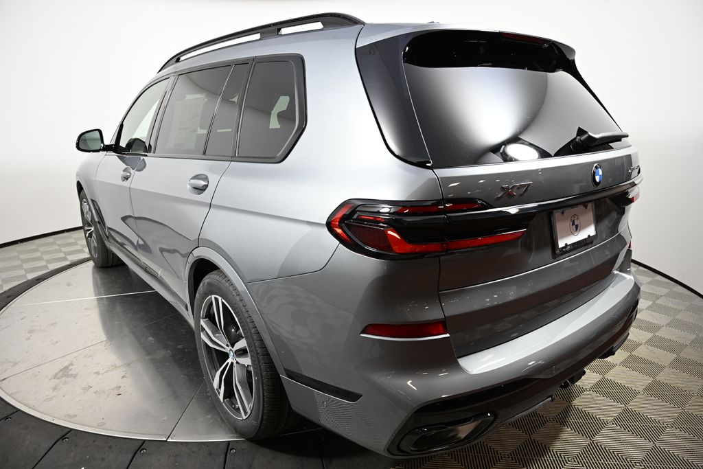 2026 BMW X7 xDrive40i 3