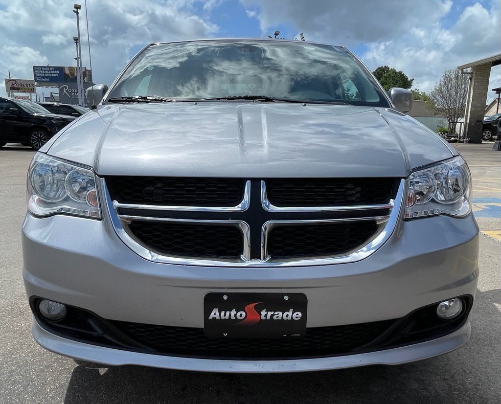 2019 Dodge Grand Caravan SXT Silver at Bayshore Chrysler Jeep Dodge Ram
