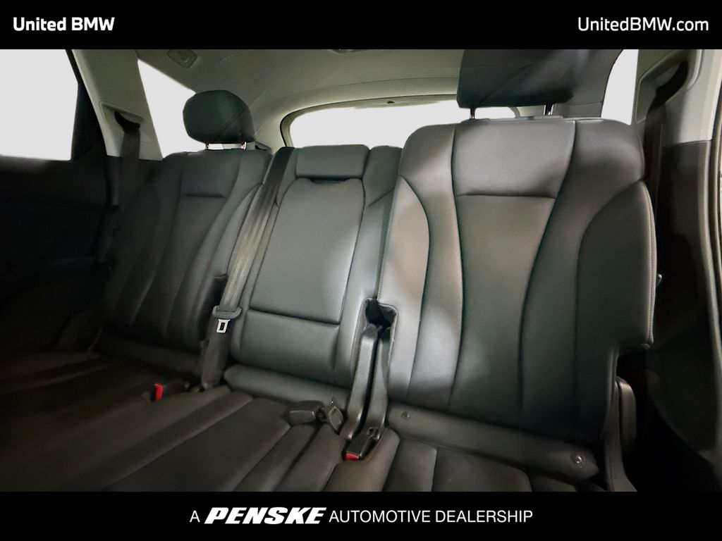 Thumbnail: 2022 Audi Q7 - 13