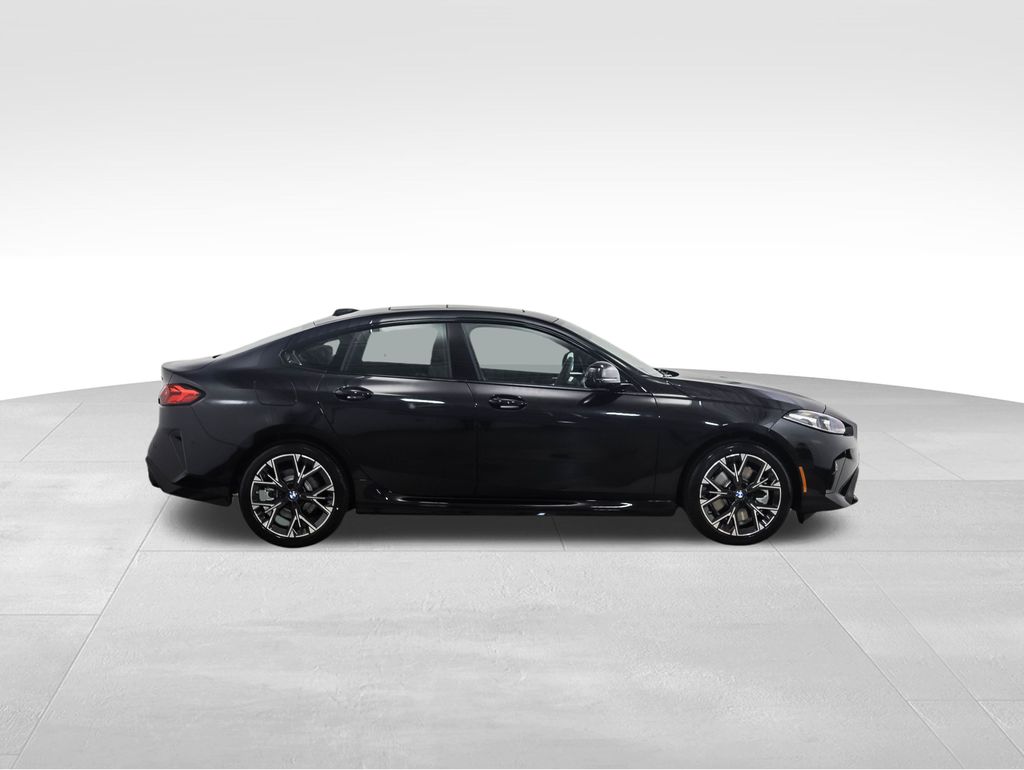 Thumbnail: 2026 BMW 2 Series - 6