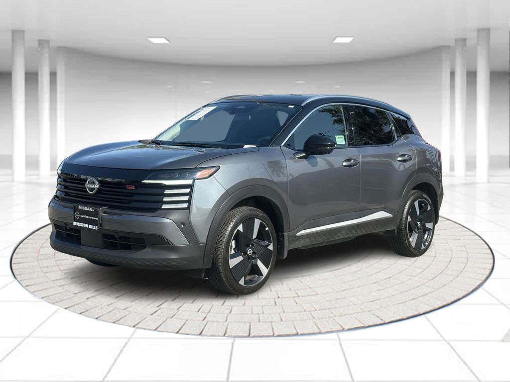 2025 Nissan Kicks SR