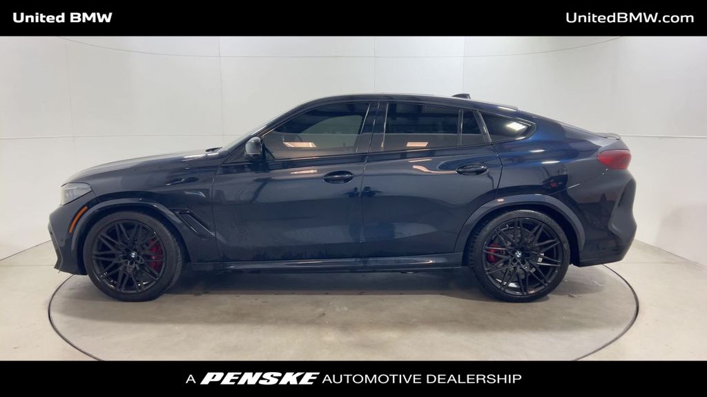2022 BMW X6 M 5