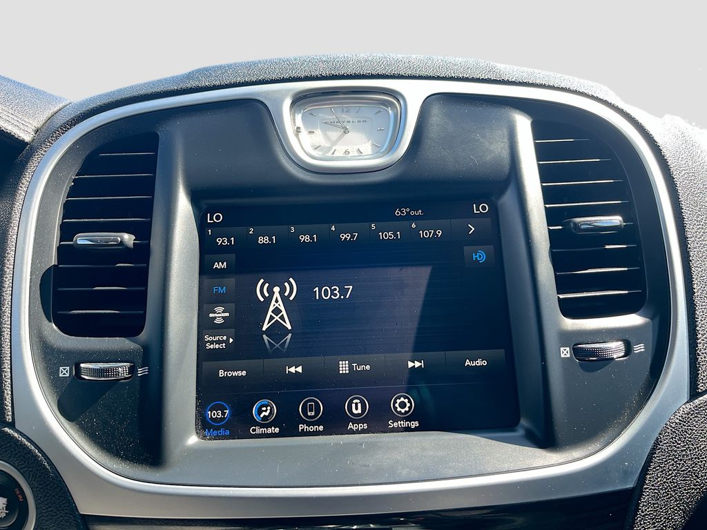 Used 2022 Gray Chrysler Touring image 14