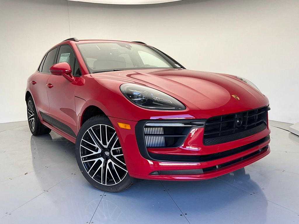 2024 Porsche Macan S 23