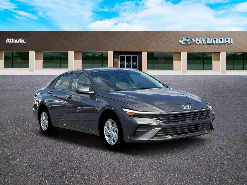 New 2026 Hyundai Elantra Sedan